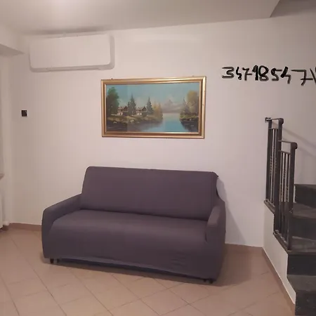 Antico Borgo - Via Napoli, 2 Ferienhaus *