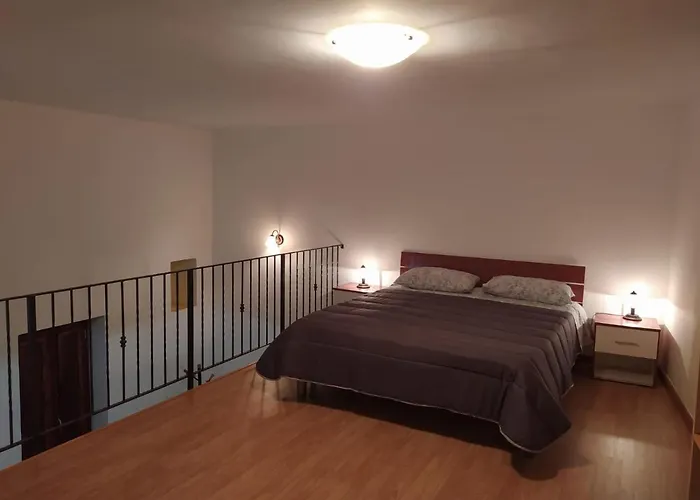 Antico Borgo - Via Napoli, 2 * Casole Bruzio