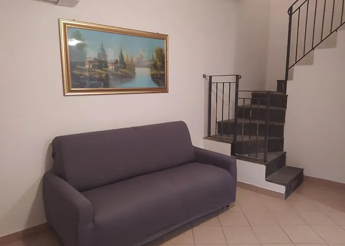 Casa de Férias Antico Borgo - Via Napoli, 2